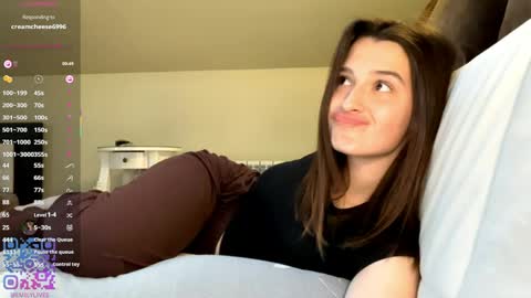 Emily online show from 11, 5, 2026