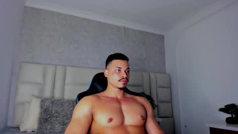 Michael online show from 6, 11, 2025