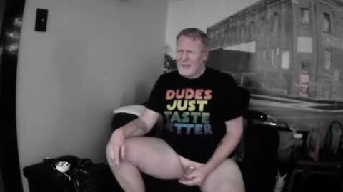 Snapshot of michael_remington chatting on 14, 1, 2026 michael_remington online show from 14, 1, 2026