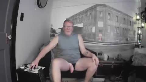 Snapshot of michael_remington chatting on 3, 2, 2026 michael_remington online show from 3, 2, 2026