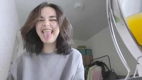 Ellie online show from 17, 11, 2025