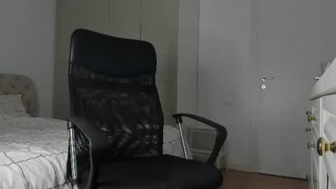 MichaelEvansx online show from 7, 7, 2026