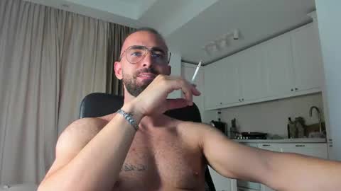 MichaelEvansx online show from 22, 7, 2026