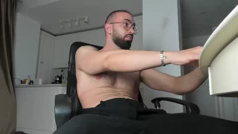 MichaelEvansx online show from 26, 7, 2026