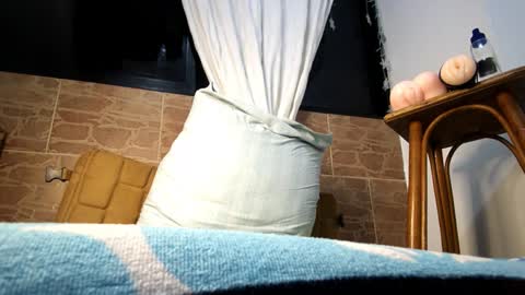 Michael online show from 12, 2, 2025