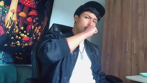 Snapshot of michaelstones chatting on 3, 2, 2025 michaelstones online show from 3, 2, 2025