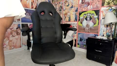 michel_lopez18 online show from 30, 1, 2025