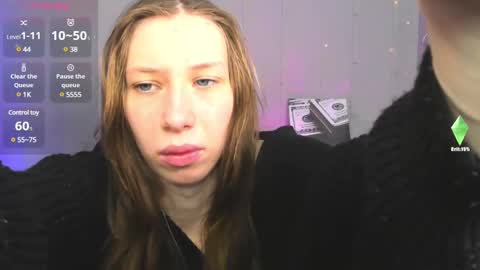 michele_mack online show from 2, 2, 2025