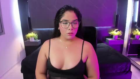 Snapshot of michell_rousee chatting on 12, 7, 2026 Michell online show from 12, 7, 2026