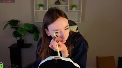 Snapshot of michelle__allen chatting on 1, 3, 2026 Michelle online show from 1, 3, 2026