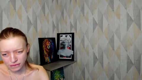 Snapshot of michelle_blond chatting on 9, 2, 2025 michelle_blond online show from 9, 2, 2025