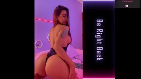 Snapshot of michelle_madson_ chatting on 24, 10, 2025 michelle_madson_ online show from 24, 10, 2025