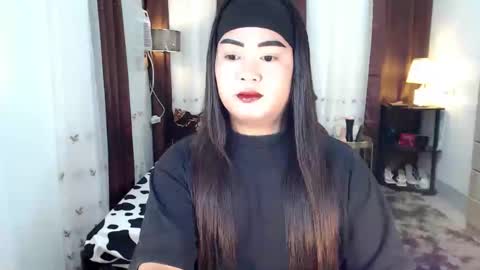 Snapshot of michellechannelxxx chatting on 2, 1, 2025 Michelle online show from 2, 1, 2025