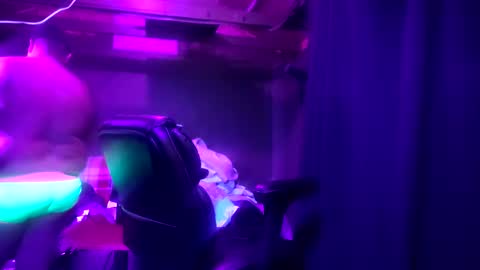 mickdollz online show from 29, 10, 2025