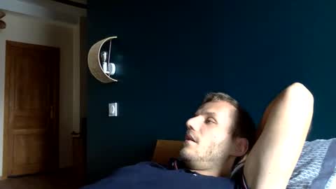 Snapshot of mickylove67 chatting on 27, 9, 2025 mickylove67 online show from 27, 9, 2025