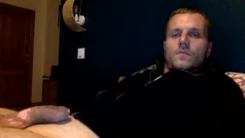 Snapshot of mickylove67 chatting on 21, 10, 2025 mickylove67 online show from 21, 10, 2025