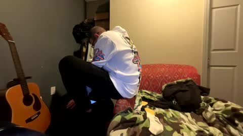 mickymu online show from 16, 2, 2025