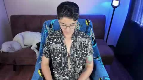 Snapshot of midnight07_ chatting on 4, 3, 2026 Blue online show from 4, 3, 2026