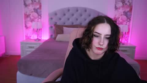 midnightbitee online show from 3, 3, 2026