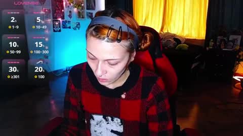 Pola  INDEPENDENT MODEL online show from 22, 2, 2026