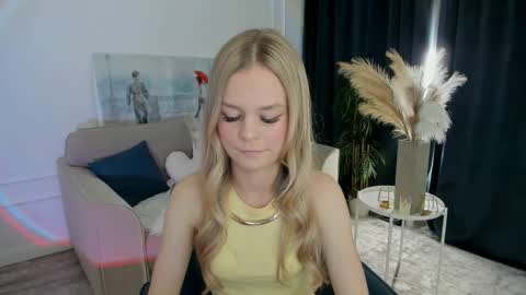 Snapshot of midnighteaura chatting on 1, 6, 2026 midnighteaura online show from 1, 6, 2026