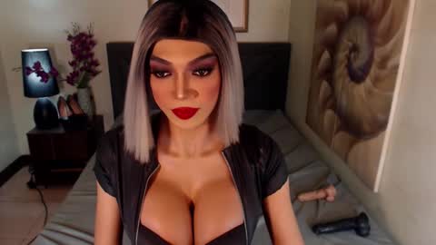 Snapshot of midnightscentxx chatting on 6, 1, 2025 KATE online show from 6, 1, 2025