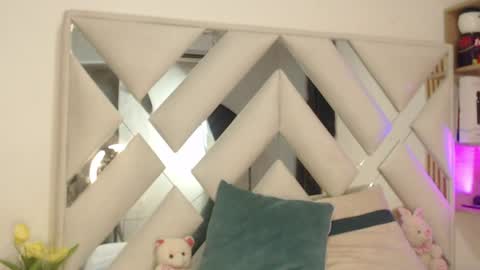 Snapshot of miel_alisha chatting on 2, 7, 2026 miel online show from 2, 7, 2026