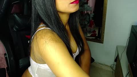 Snapshot of mielsquirt chatting on 9, 12, 2024 mielsquirt online show from 9, 12, 2024
