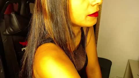 Snapshot of mielsquirt chatting on 16, 1, 2025 mielsquirt online show from 16, 1, 2025