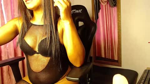 Snapshot of mielsquirt chatting on 16, 1, 2025 mielsquirt online show from 16, 1, 2025