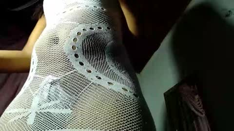 Snapshot of mielsquirt chatting on 10, 9, 2025 mielsquirt online show from 10, 9, 2025