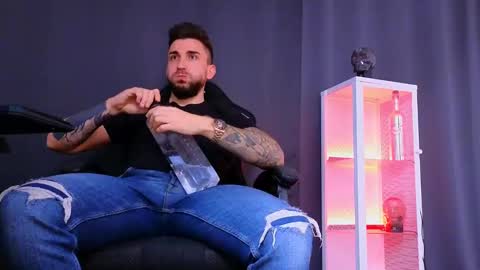 MightyAaron online show from 6, 3, 2025