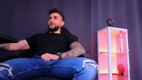 MightyAaron online show from 7, 3, 2025