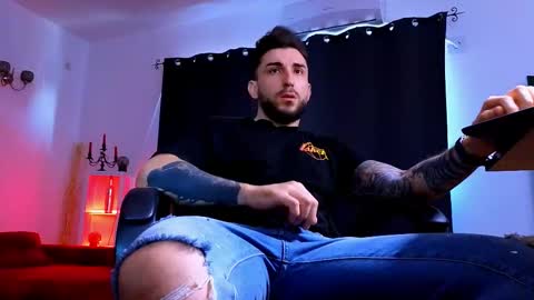 MightyAaron online show from 3, 2, 2026