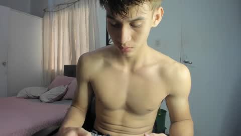 Snapshot of miguel_hz chatting on 21, 1, 2025 Miguel Hernandez online show from 21, 1, 2025