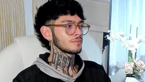 MIHAIL LEROY finally independent model online show from 21, 2, 2025