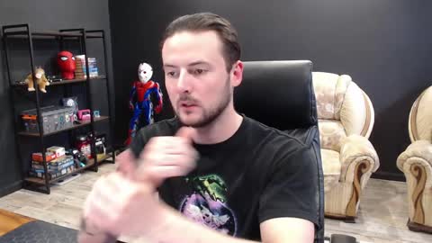 Misha Winchester online show from 9, 4, 2026