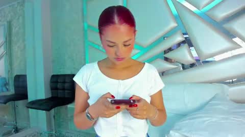 MIA 3 online show from 5, 4, 2026