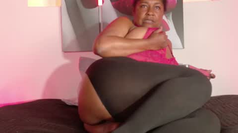 Snapshot of miia_blace chatting on 28, 7, 2026 miia_blace online show from 28, 7, 2026