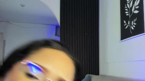 Snapshot of miia_deluxe_ chatting on 2, 5, 2026 miia_deluxe_ online show from 2, 5, 2026