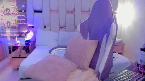 Miia Schwarz  online show from 7, 2, 2026