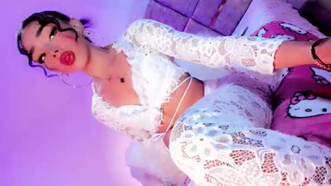   online show from 21, 12, 2025