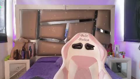 Snapshot of miia_spencer chatting on 16, 7, 2026 Mia online show from 16, 7, 2026