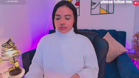 Snapshot of miiaa7_ chatting on 27, 5, 2026 Ma is my name I invite you to check out my wish list for my birthday online show from 27, 5, 2026