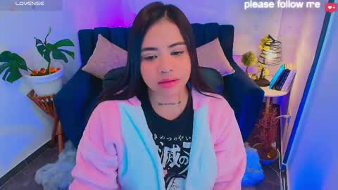Snapshot of miiaa7_ chatting on 8, 6, 2026 Ma is my name I invite you to check out my wish list for my birthday online show from 8, 6, 2026