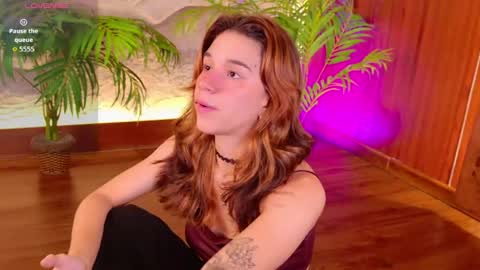 Snapshot of miiaa_cooper chatting on 27, 5, 2026 CALL ME MIA online show from 27, 5, 2026