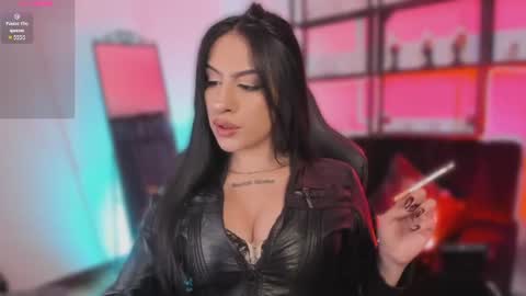 Snapshot of miiaa_stone chatting on 8, 7, 2026 miiaa stone online show from 8, 7, 2026
