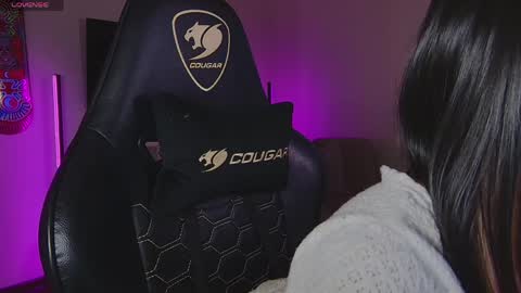 Snapshot of miiaaaa_ chatting on 30, 3, 2026 You can tell me Mai online show from 30, 3, 2026