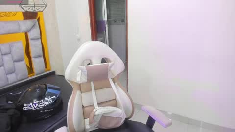 Snapshot of miiaboss chatting on 29, 4, 2026 miiaboss online show from 29, 4, 2026