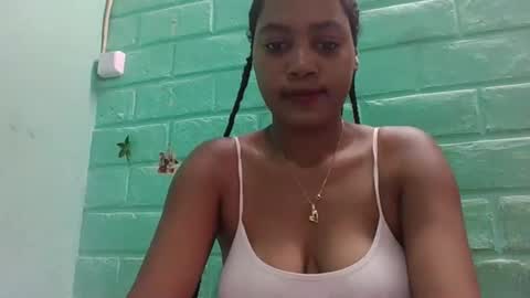Snapshot of miinah chatting on 29, 3, 2026 miinah online show from 29, 3, 2026